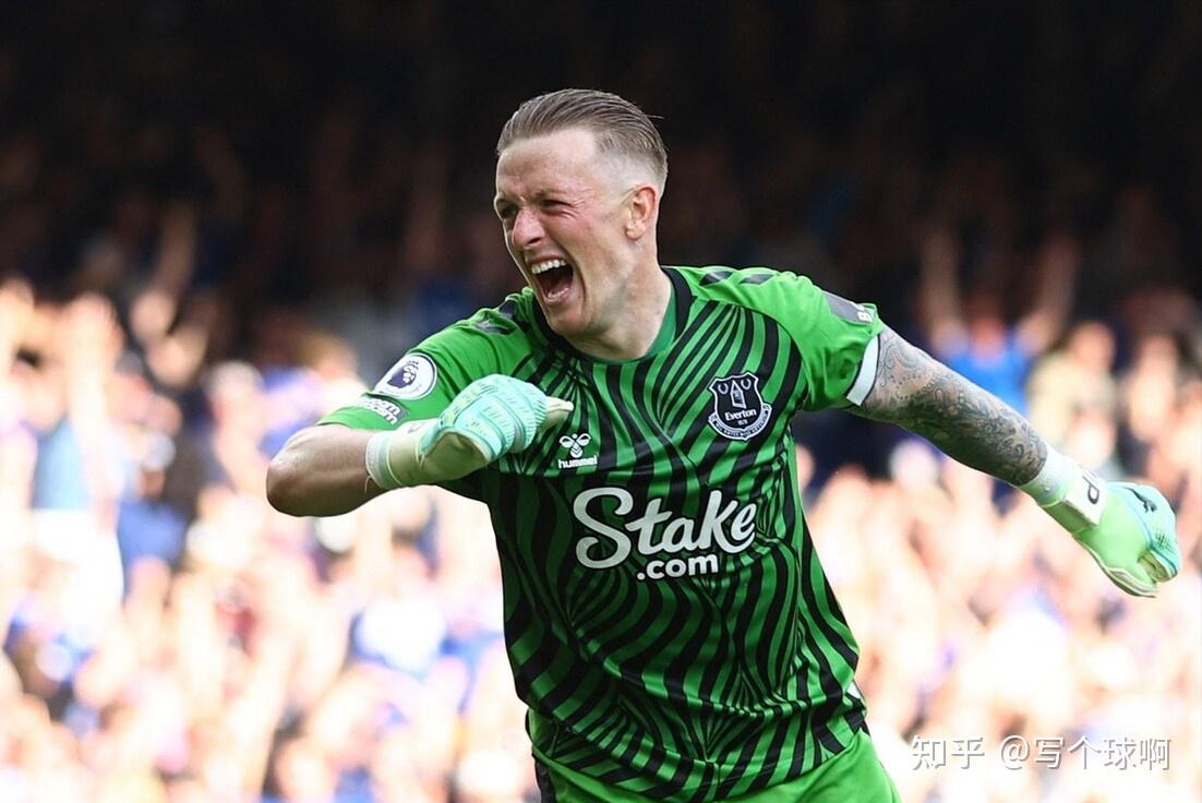 德甲赛程吃紧；西汉姆国际比赛日绝杀压哨；悬念犹存；细节决定成败的简单介绍