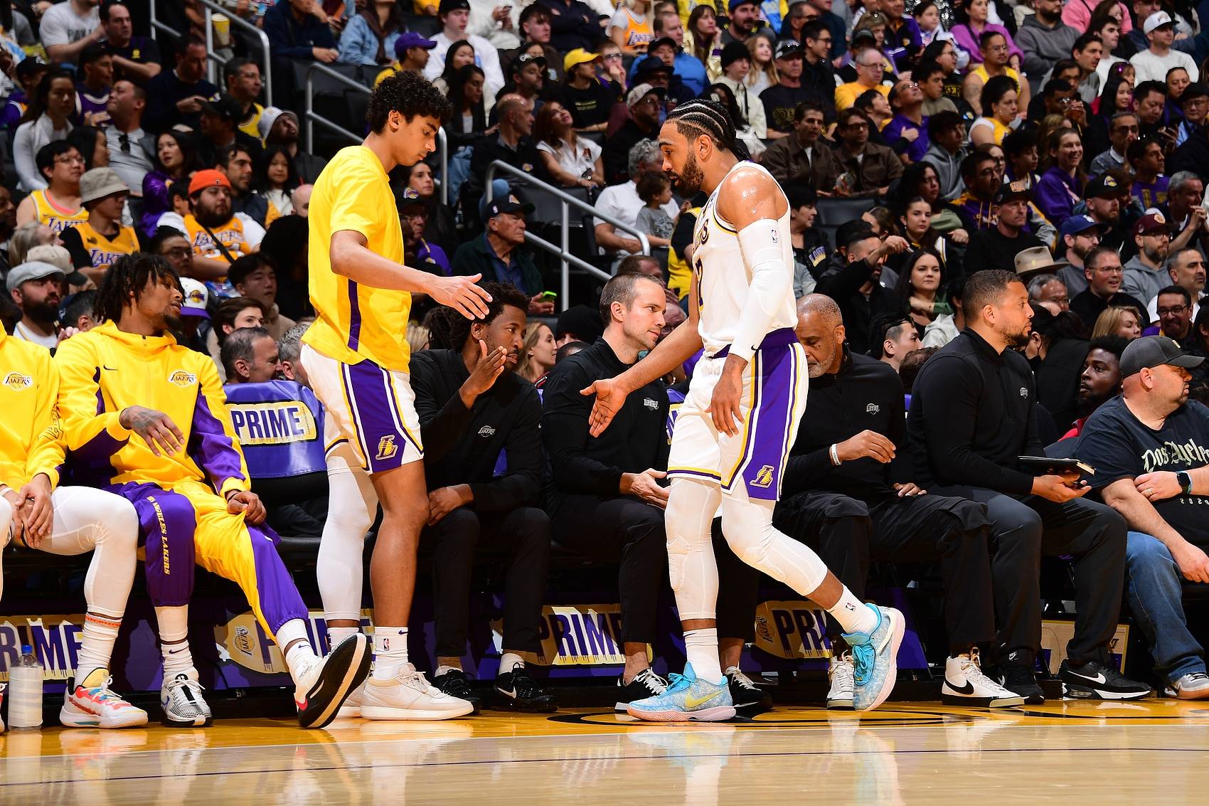 九游游戏中心关于赛前阿斯顿维拉伤情更新——社区盾节点到来，管理层满意，球队文化再被提及的信息